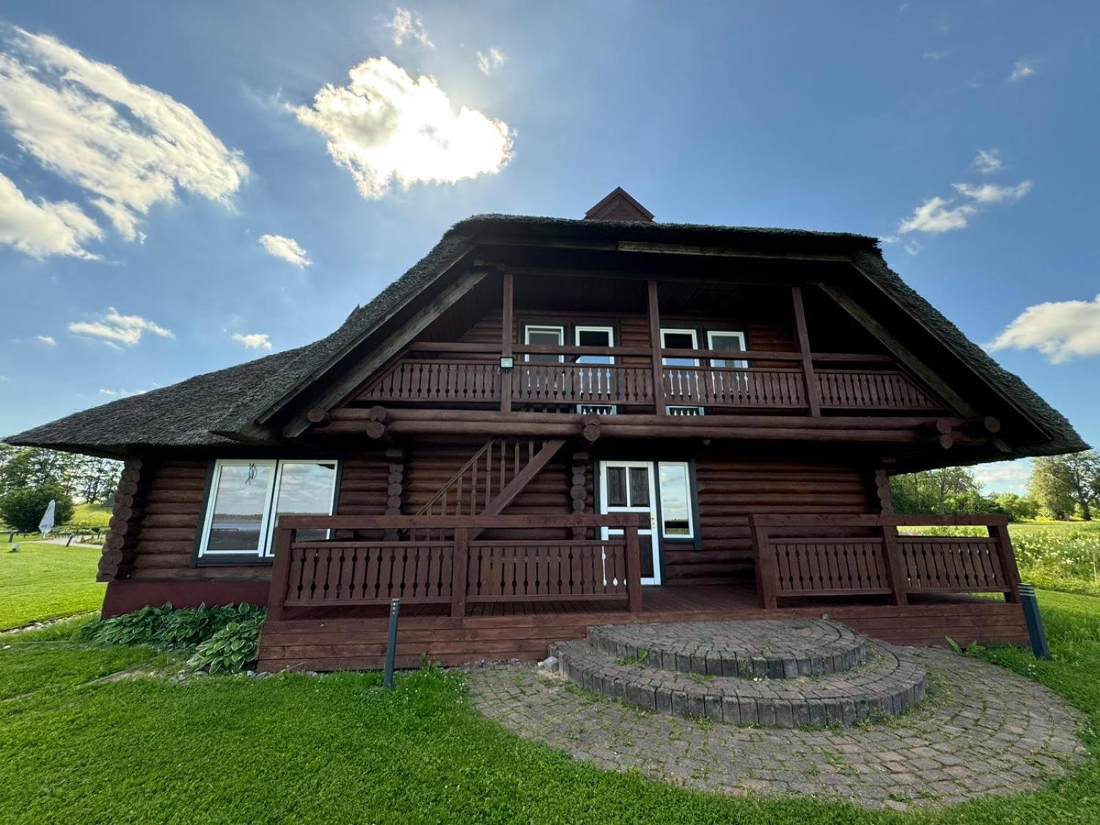 Hotel Vonadzini Stāmeriena Esterno foto