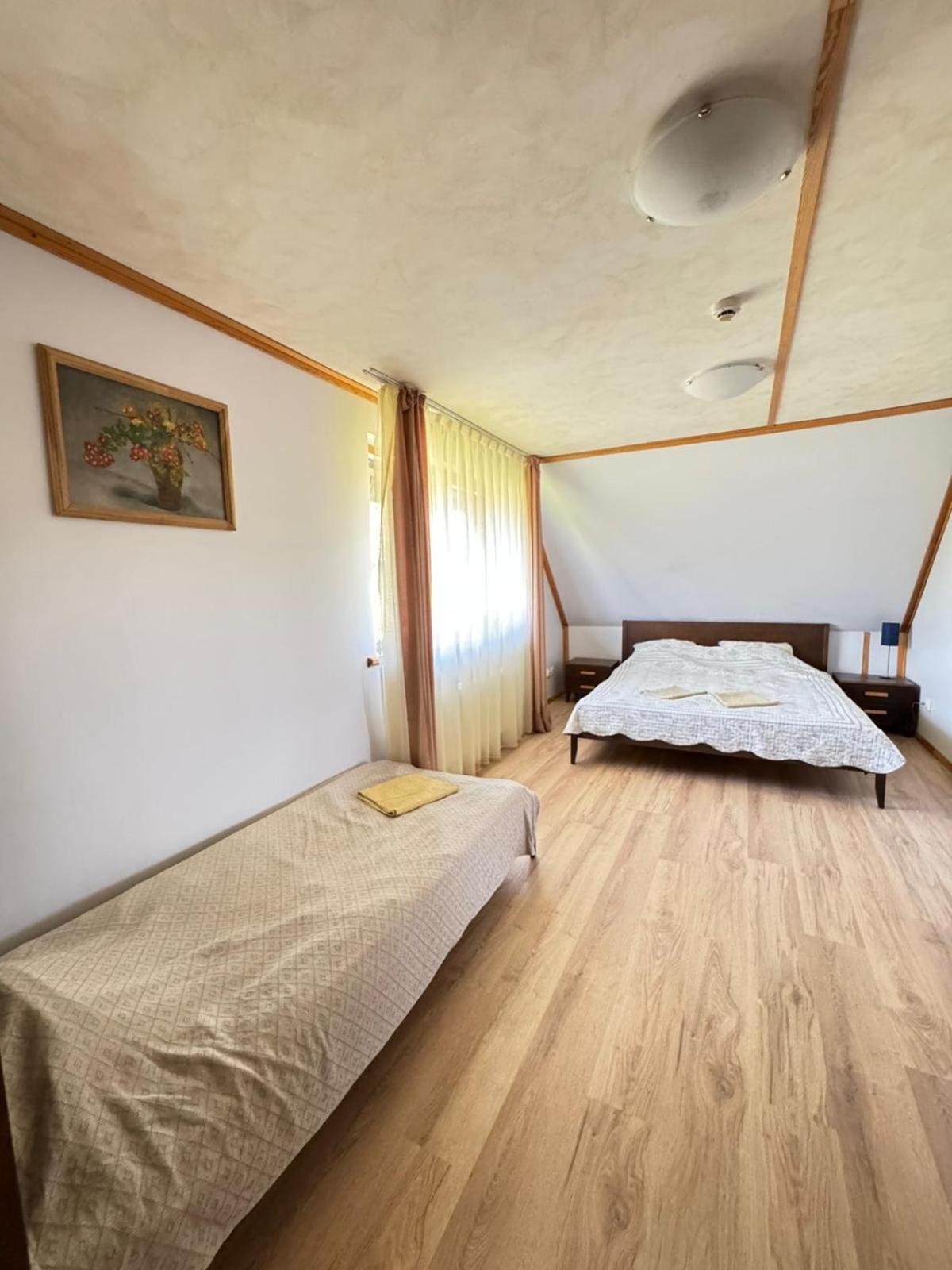 Hotel Vonadzini Stāmeriena Esterno foto